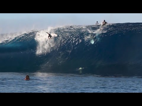 WILD SESSION AT TEAHUPO’O MADE MORE DANGEROUS DUE TO…..