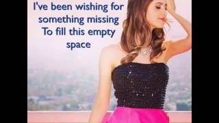 The me that you don't see -  Laura Marano