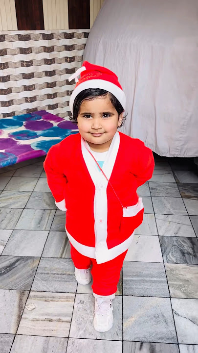 Aapko Kya Chahiye Is Cute Santa Se 🧑‍🎄❤️