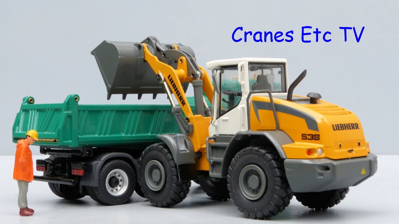 Conrad Liebherr L 538 Wheel Loader by Cranes Etc TV