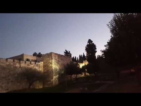 اجراس الكنيسه القدس 