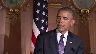 Obama backs Japan in China island row