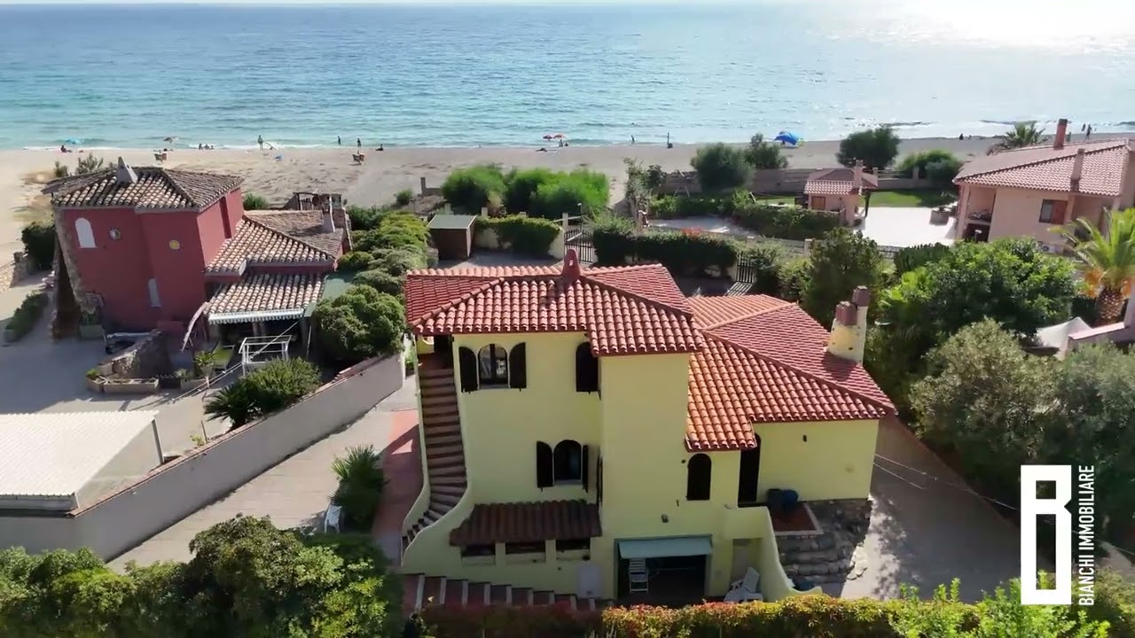 Villa in Vendita a SINNAI zona SOLANAS | Bianchi Immobiliare