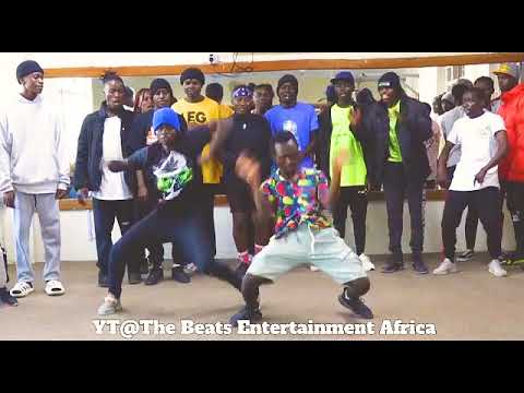 Tribal Kush & Jahyanai   Backazz (Official Dance Video256k)