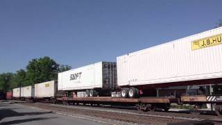 CSX Q174 & Q409 in Hi Def at Ashland,VA on 5/5/11