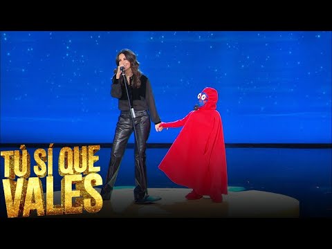 Tu Si Que Vales 10 | Finale 18 novembre 2023 | Sfida 'Re del Playback': Sabrina Ferilli e Giovannino