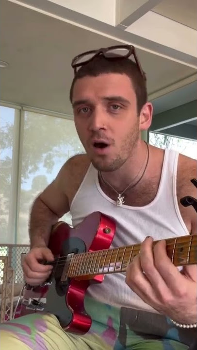 Lauv - Kids Are Born Stars [Acoustic Version]