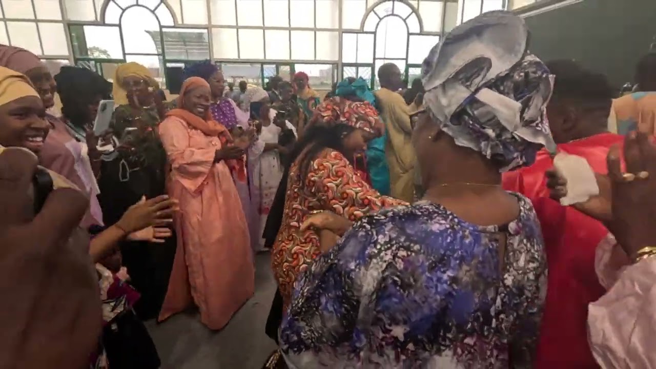 IL ENFLAMME LES FEMMES DE TUABOU : LATHIRY DIARRA