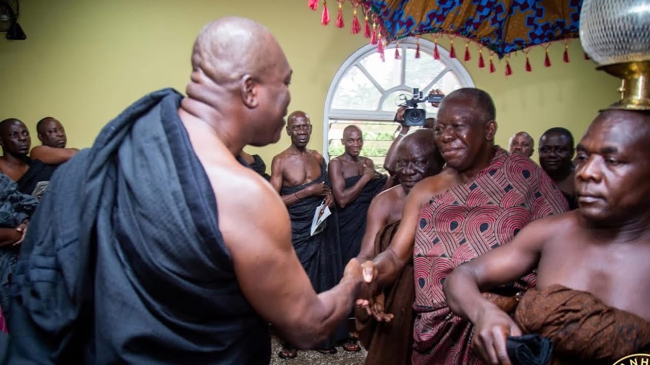 Odeneho Kwafo Akoto III,Akwamumanhene,has conveyed his sympathies to Otumfuo Osei Tutu II,