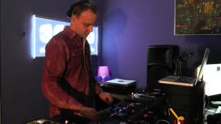 Roman Alekseenkov live at radio "ЭФИР" 19.02.13