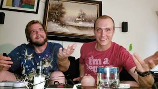 Two greesy dudes play uni-racers