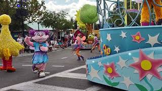 Sea World Sesame Street Parade