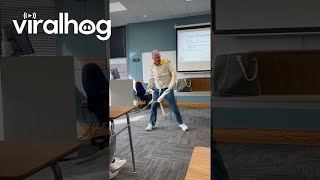 Psychology Professor Escapes Straight Jacket || ViralHog