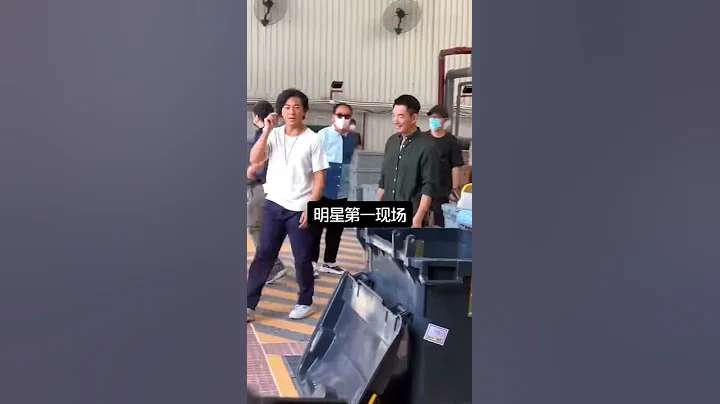 鄭伊健.任賢齊罕見同框，年輕人口中的過氣明星，80後心中的天王巨星，多少人的青春里有他們？ - 天天要聞