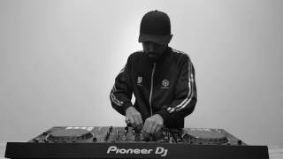 Pioneer DJ DDJ RZX Demo Resimi