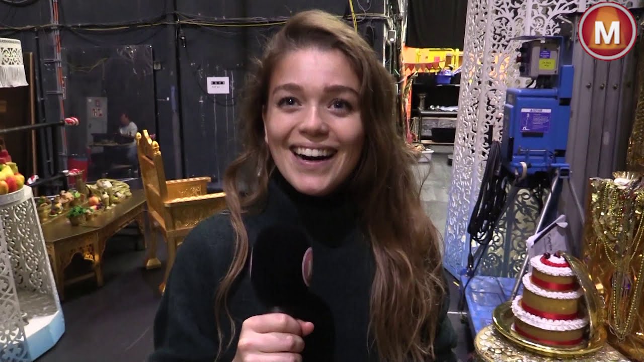 Op bezoek bij Nienke Latten en kijk mee achter de schermen bij de musical Aladdin in Stuttgart