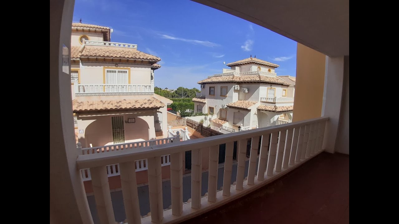 BARGAIN! 2 bed Apartment with Terrace in Lomas de Cabo Roig. YouTube