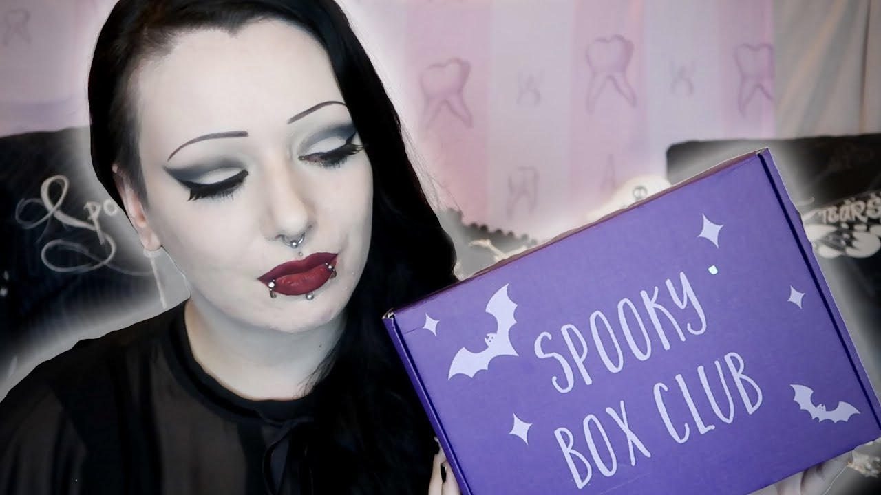 Spooky Box Club "Step Into My Parlour" Box Unboxing! | Toxic Tears