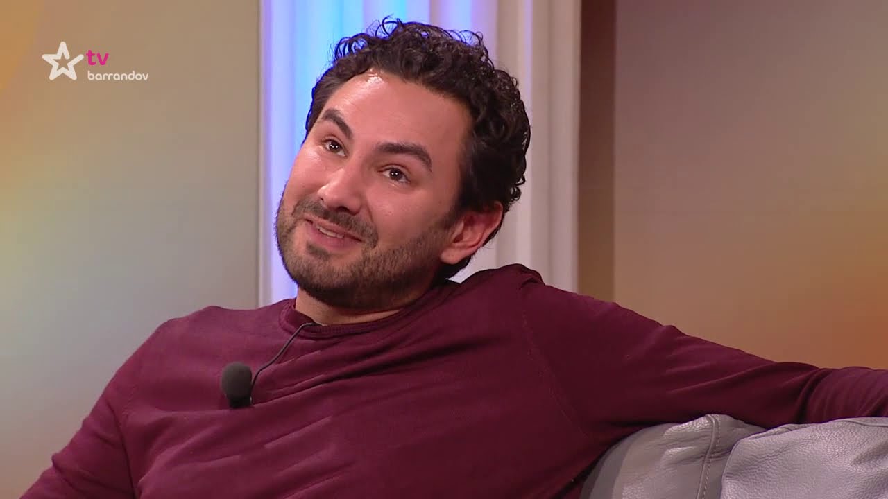 Nebezpečné vztahy (2018/449) - Lichotky a květiny