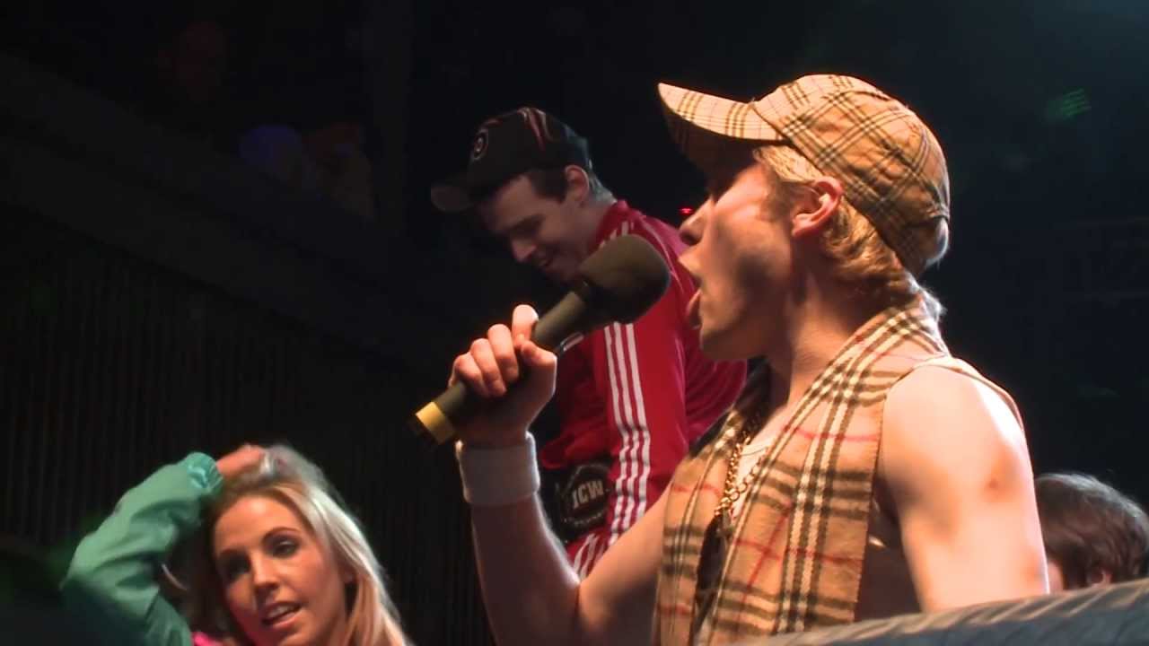 Знакомство с Bucky Boys