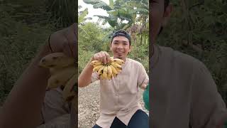 eat chicken or bananas #shorts