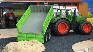 RC Tractor Sand Transport! screenshot 2
