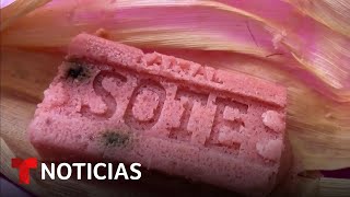 Los mexicanos reinventan el arte de los tamales para el Día de la Candelaria | Noticias Telemundo