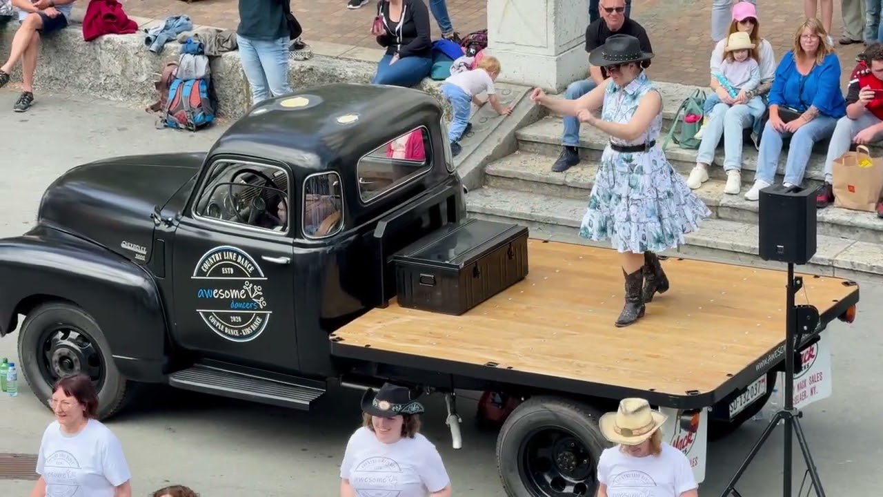 International Line Dance Flashmob 2025 - Do It All Again