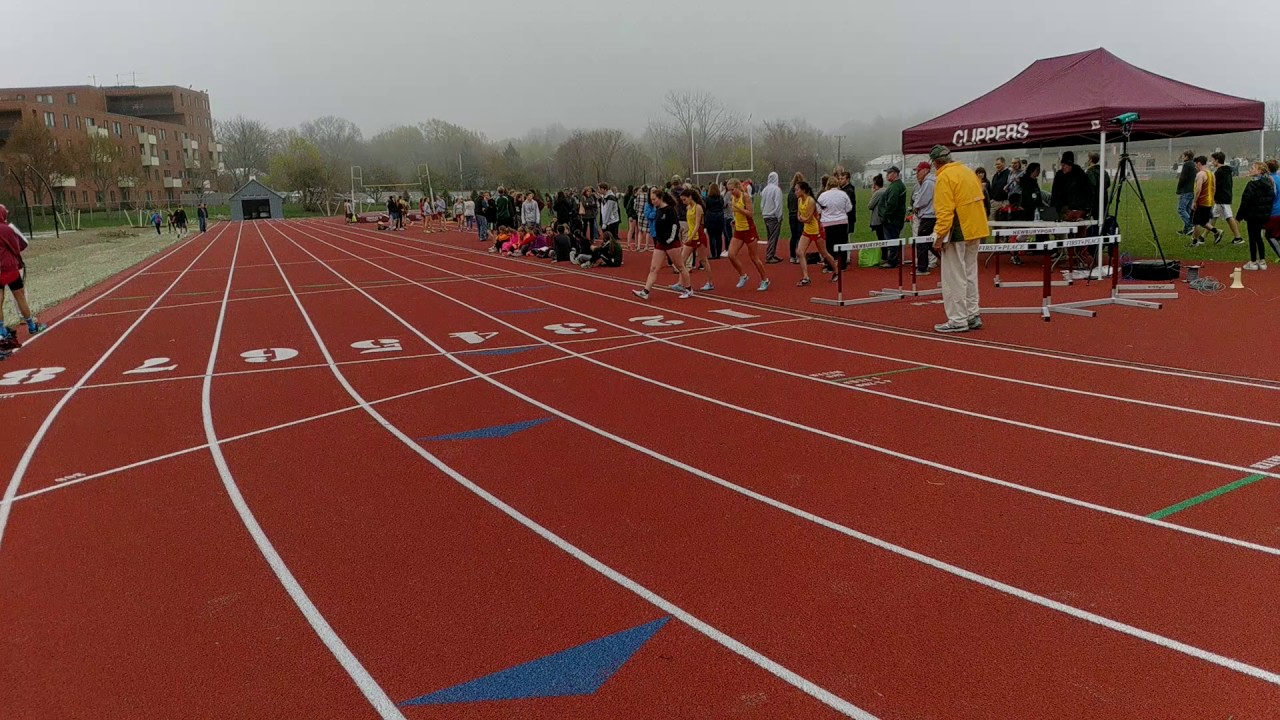 Newburyport Boy's Track vs North Reading & Pentucket 400 seeded at Newburyport 4-27-17