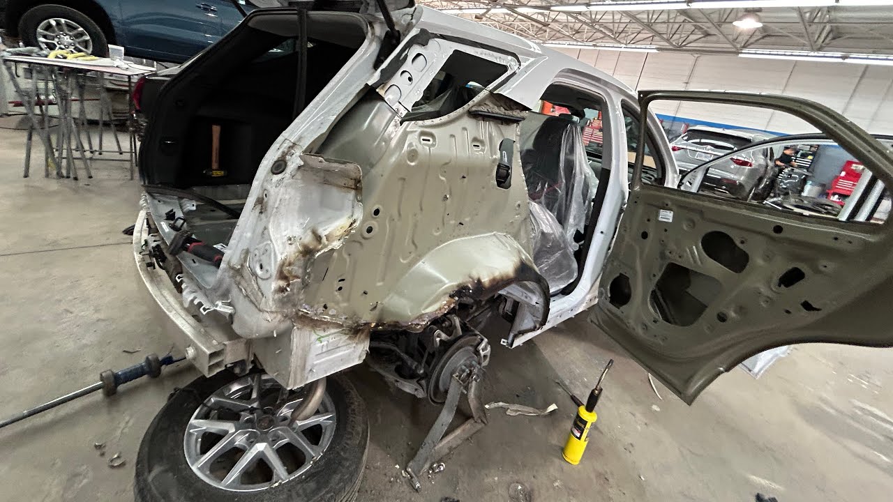 BEHIND THE SCENES: REPLACING A QUARTER PANEL - YouTube