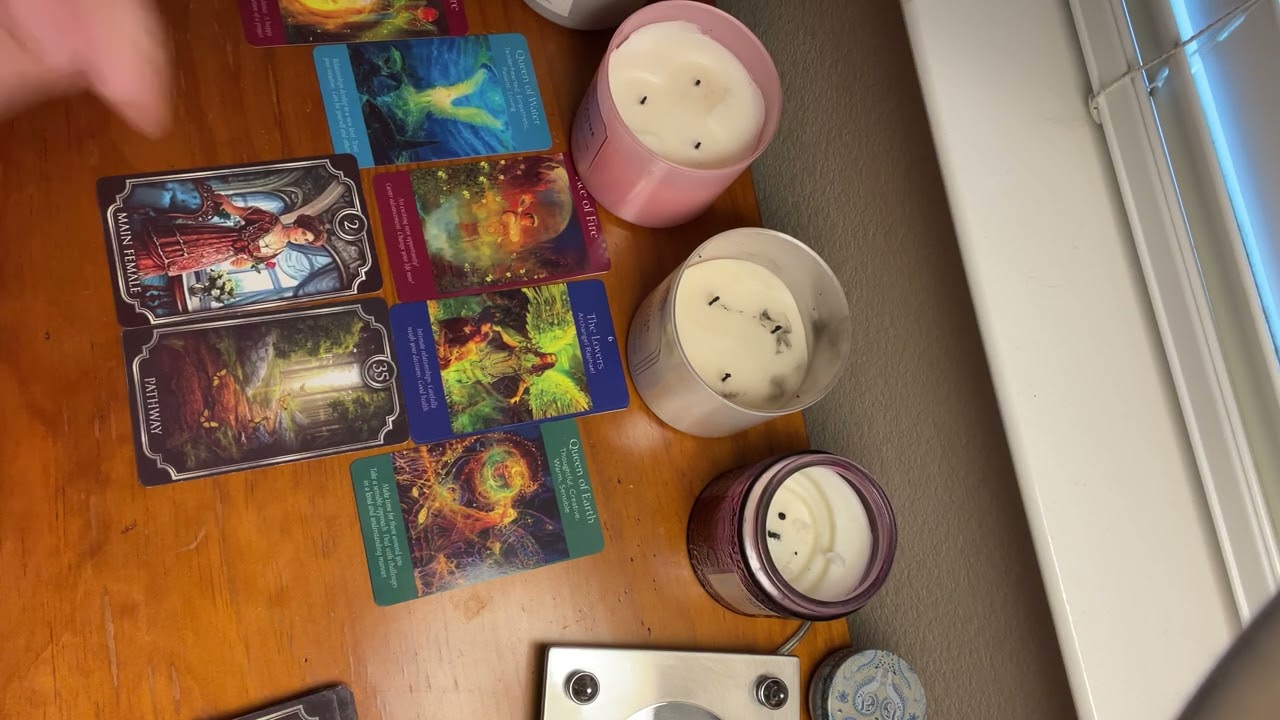 هل سيفتح الباب في امر زواجك💍👰‍♀️#مواصفات_زوج_المستقبل #tarot #الحبيب #العلاقات_الثلاثيه #الكراش 