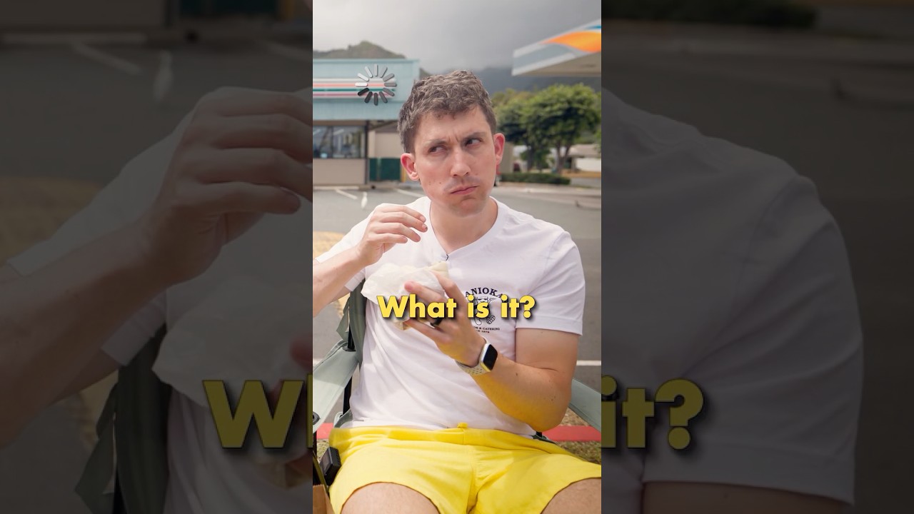 Двое британцев впервые попробовали гавайский 7-Eleven!