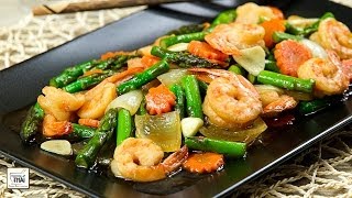 receta fácil de salteado de langostinos con espárragos