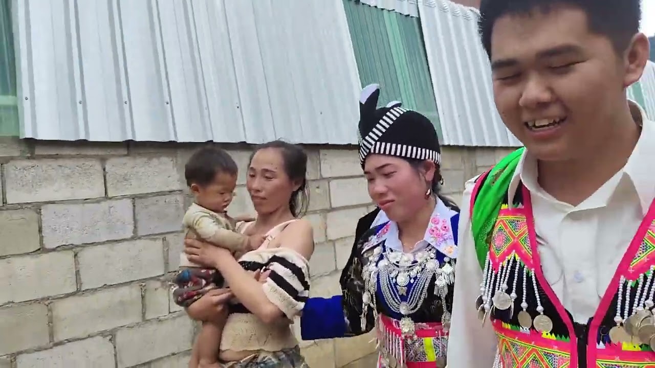 Nom vaj thiab nkauj see see xyooj rooj tshoob 2025