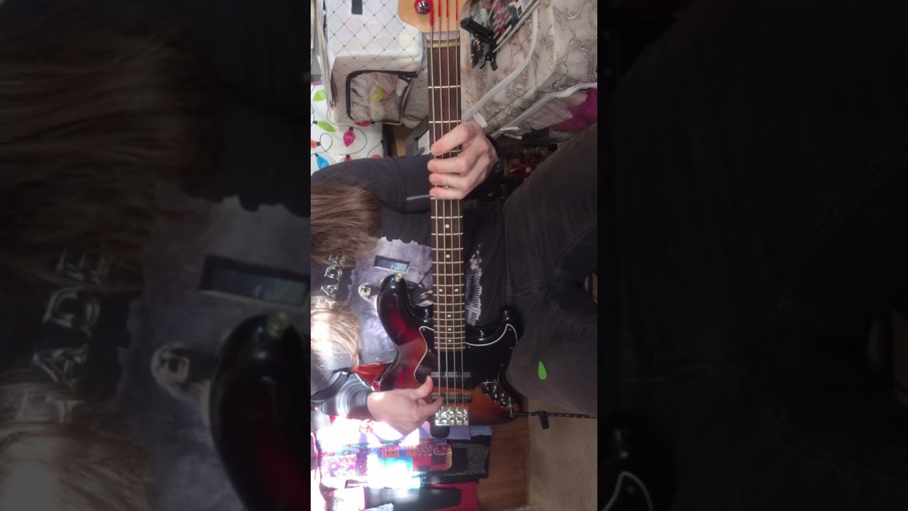 Fingers, Pick or Both?  Ain't No Sunshine Bill Withers