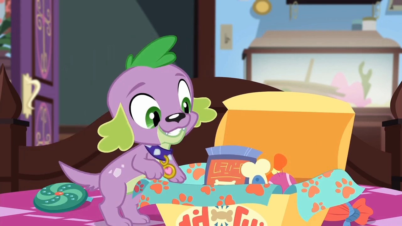 Reboxing w/ Spike - MLP: Equestria Girls Season 2 Short Part 2 - YouTube