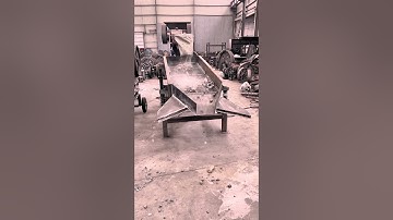 Double-layer vibrating screen with a length of 2 meters and a width of 80 centimeters#screening