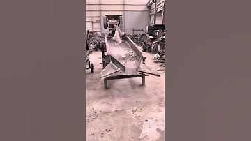 Double-layer vibrating screen with a length of 2 meters and a width of 80 centimeters#screening
