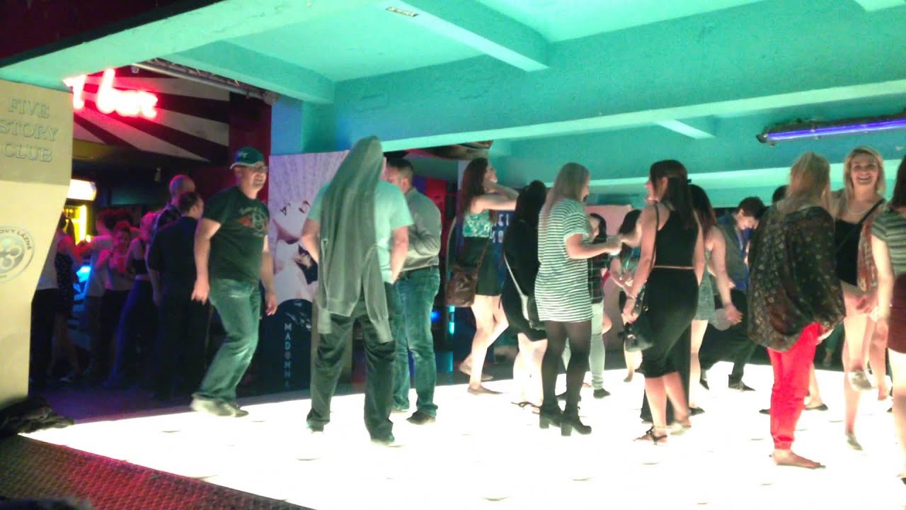 Karlovy Lazne Prague 5 Floor Discothek Dance Fail Youtube