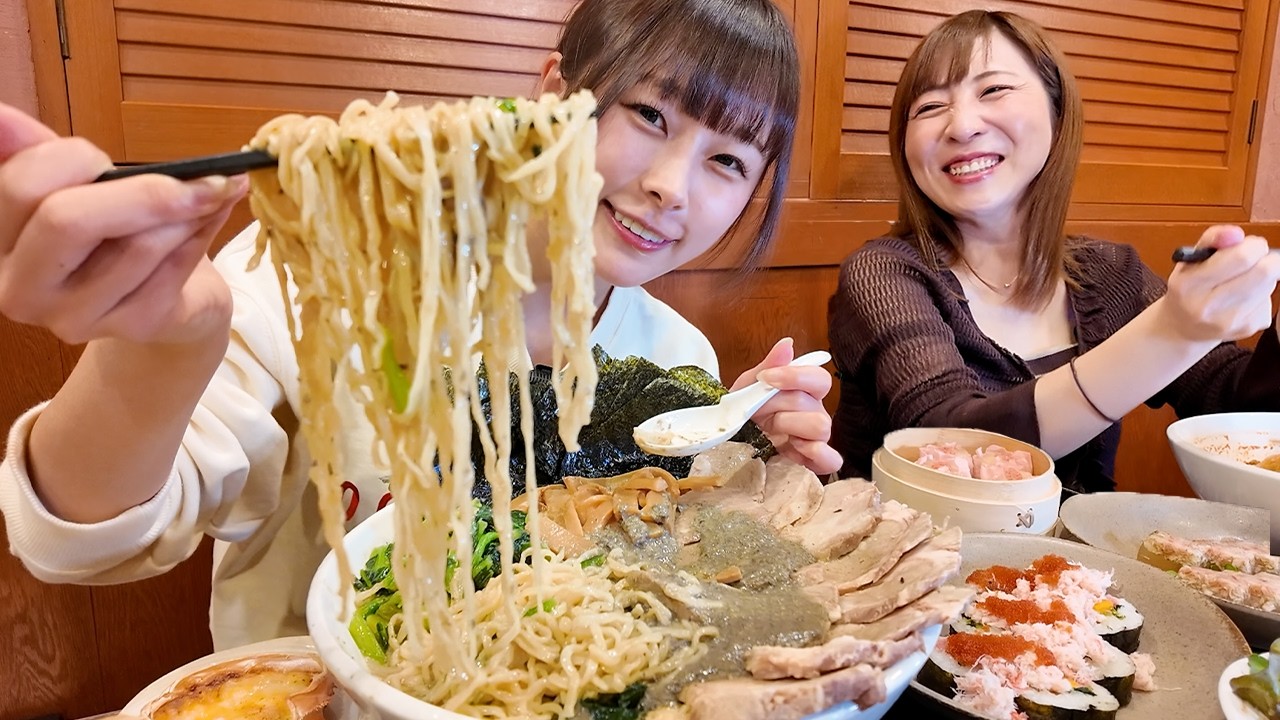 ☆只今発送にお時間頂戴致します☆0305です。葛飾北斎麺鉢4枚他 Big Eater] Miyake-san and a huge crab ramen and crab feast