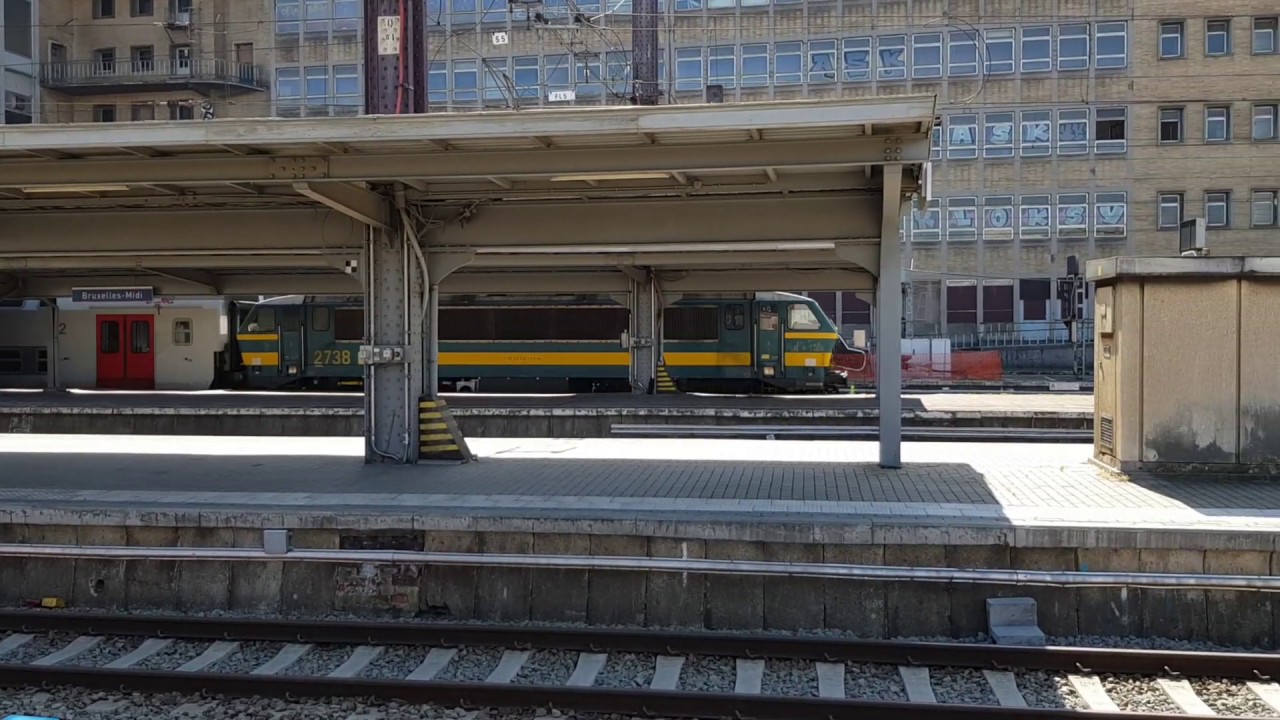 SNCB/NMBS Class 27 (HLE 27) 2738 departing from Brussels Midi Station on 28/6/19