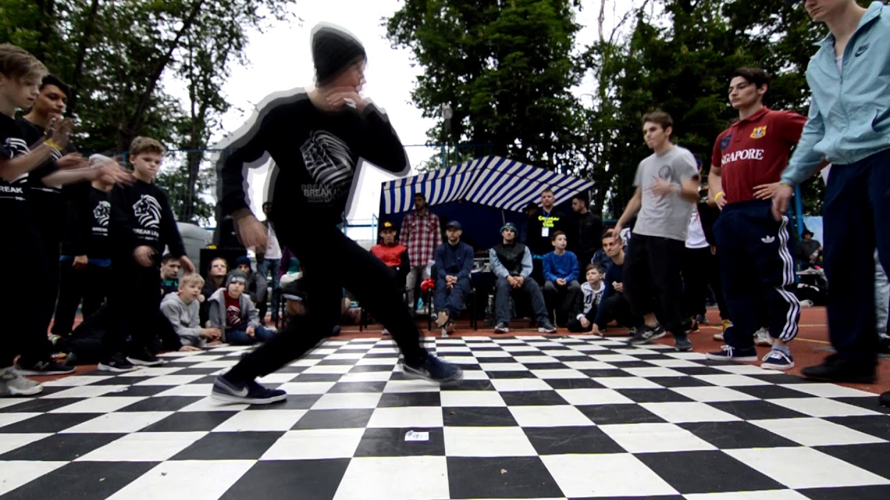 Just 4 smokers VS Lions Squad | 4 on 4 BATTLES | SOKOVIZHIMALKA STREET JAM 2018