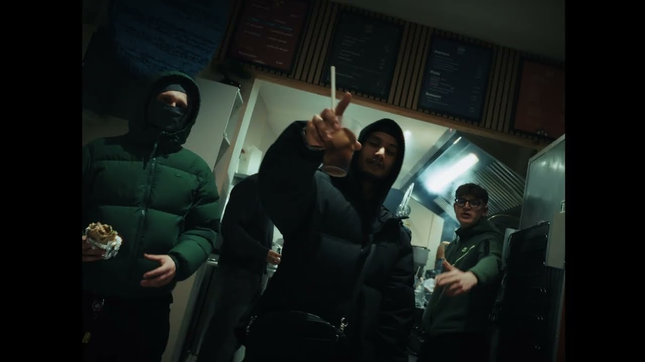 Watch ONI - EN VIF (clip officiel) on YouTube Watch ONI - EN VIF (clip officiel) on YouTube