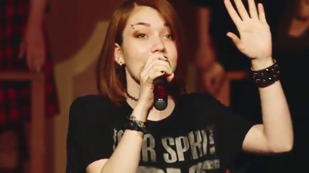 8 любящих женщин (спектакль) - YouTube