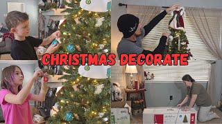 COZY 2025 CHRISTMAS DECORATE WITH ME DECORATING FOR CHRISTMAS (DECORATE OUR CHRISTMAS TREE WITH US)