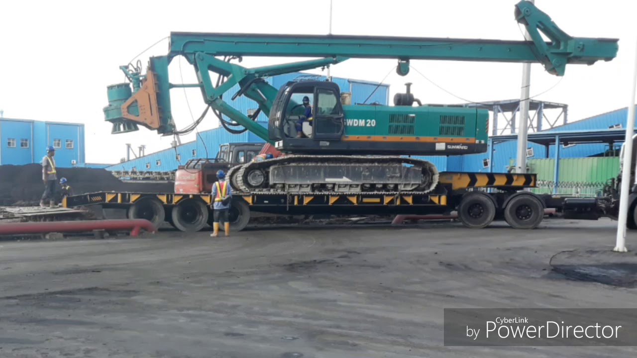 UNLOADING BORE PILE - YouTube