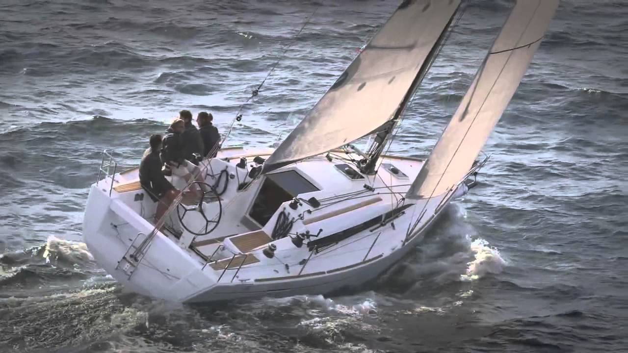 BENETEAU FIRST 35 Carbon Edition - Naos Yachts Inc.