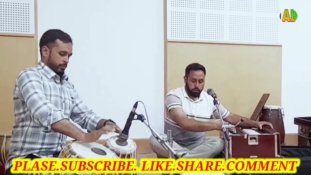AJAZ BHADERWAHI Heart touching Kashmiri Song Golabo Lal Zaro 