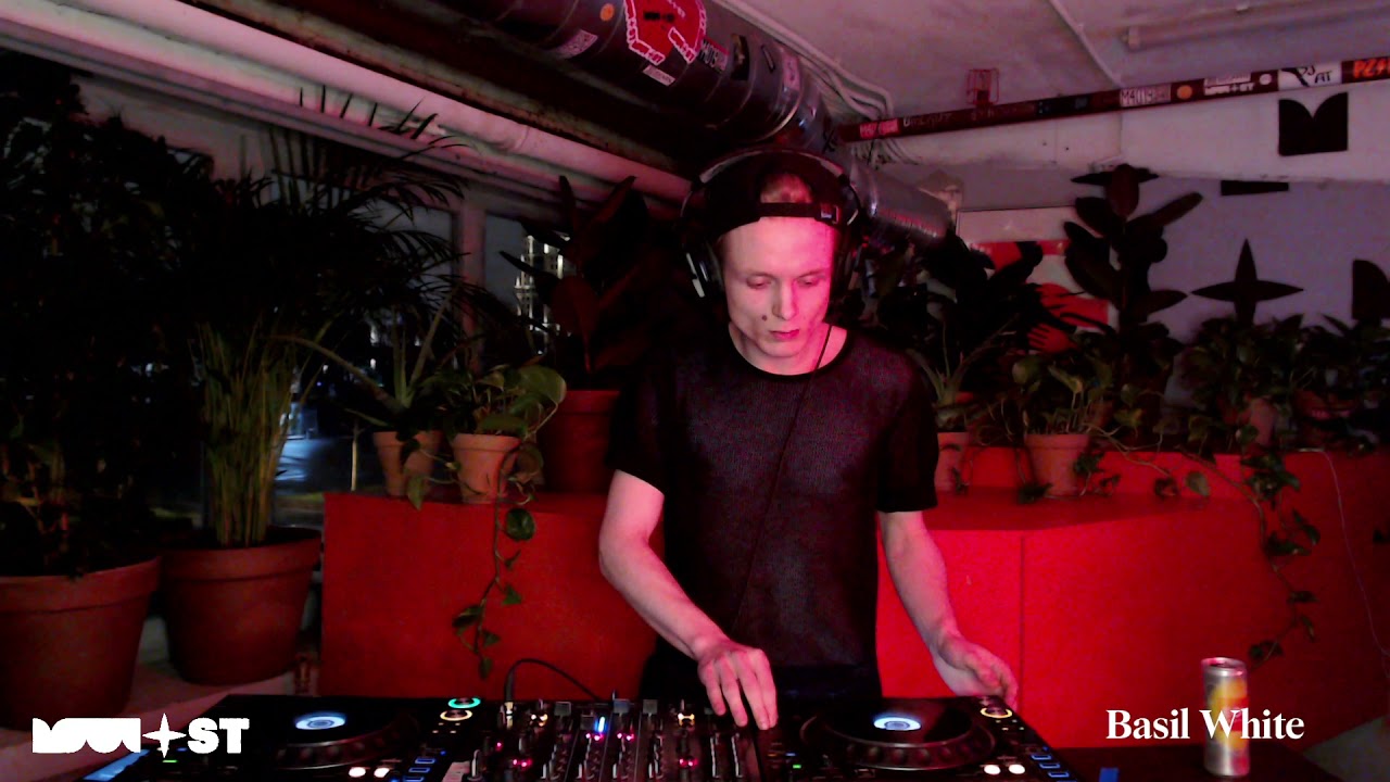 Most Moscow: Basil White 12.11.21