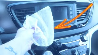 WHY YOU SHOULD USE DRYER SHEETS TO CLEAN YOUR CAR
